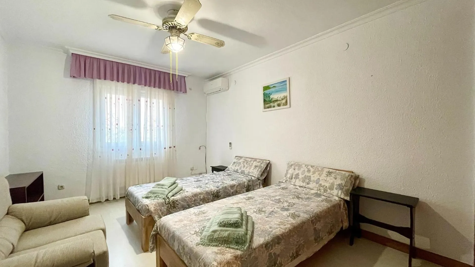 Apartment With Shared Pool In Pals Beach Begur Spanien